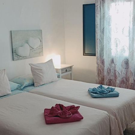 Casa Georgina Apartment Famara Bagian luar foto