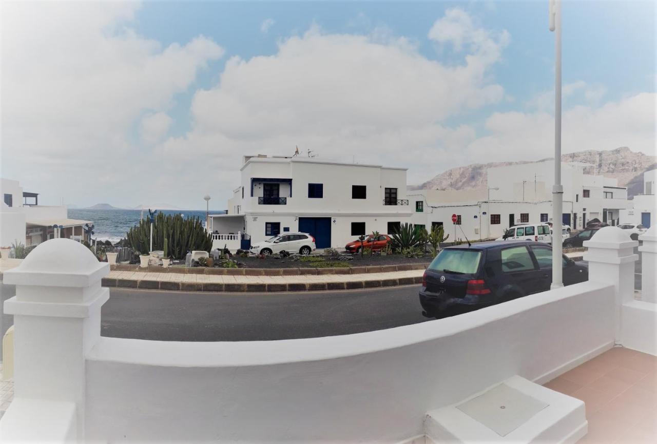 Casa Georgina Apartment Famara Bagian luar foto
