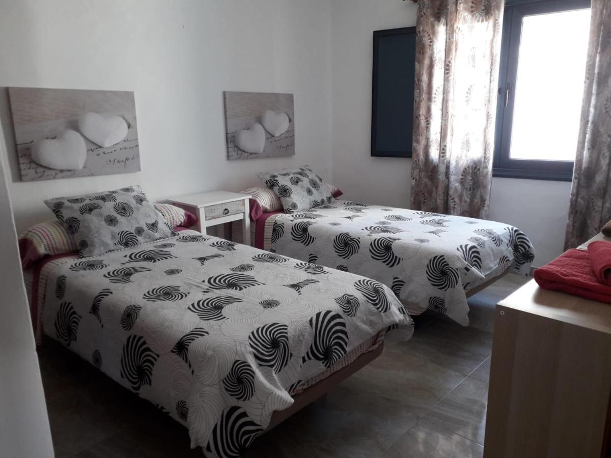 Casa Georgina Apartment Famara Bagian luar foto