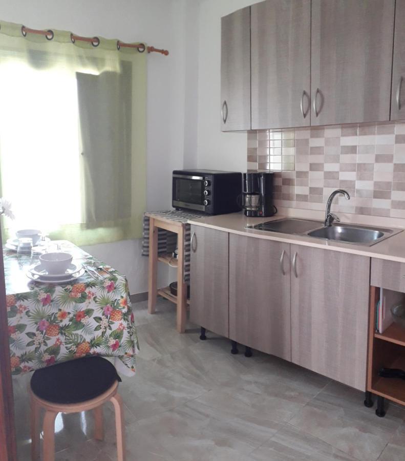 Casa Georgina Apartment Famara Bagian luar foto